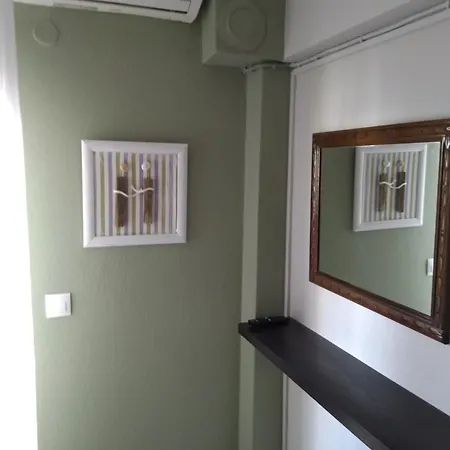Family-elia Apartman Dioniszíu-part
