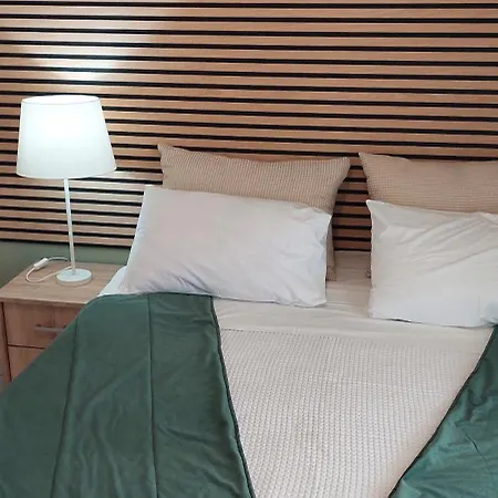 Family-elia Apartman