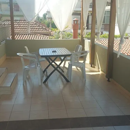 Family-elia Paralia Dionysiou