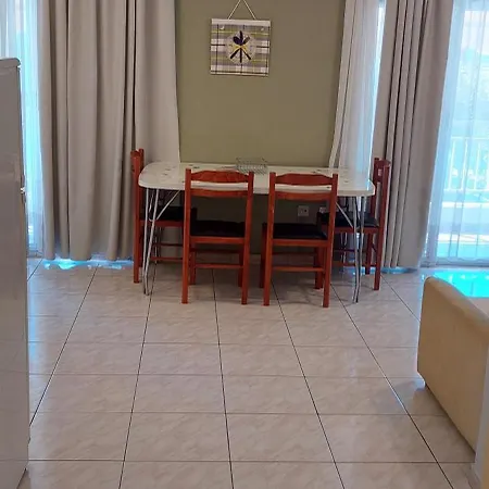 Family-elia Apartmán Paralia Dionysiou