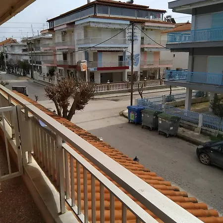 Family-elia Paralia Dionysiou