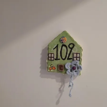 Apartment Family-elia