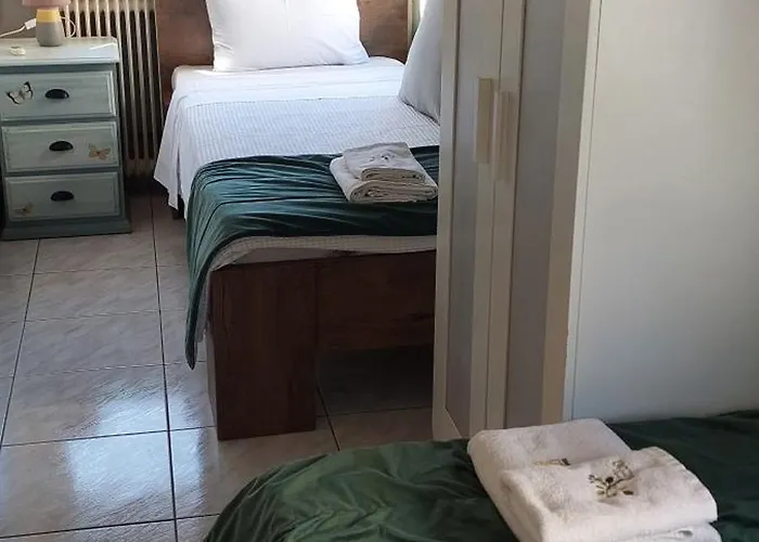 Family-elia Paralia Dionysiou